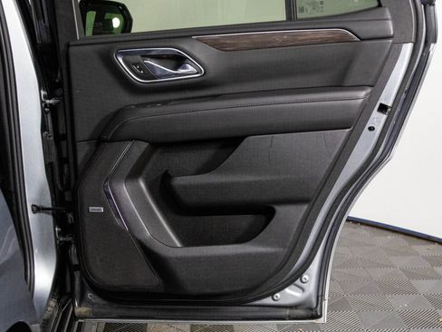 Used 2024 Chevrolet Tahoe LT image 41