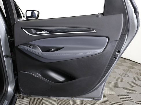 Used 2024 Buick Enclave Premium image 30