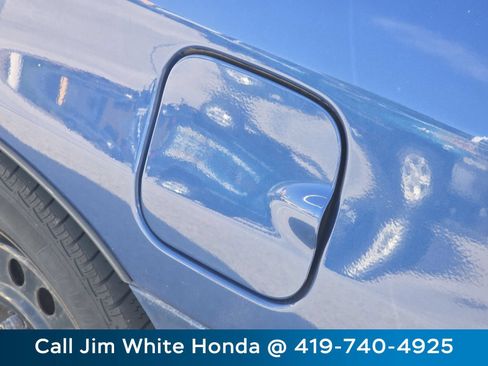 Used 2003 Chevrolet Impala w/ Preferred Equipment Group FWD image 14