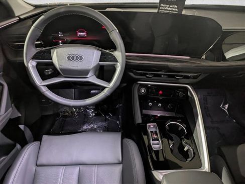 New 2025 Audi Q5 Premium Plus image 16