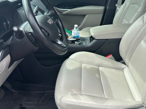 Certified 2023 Cadillac XT4 Premium Luxury FWD image 4