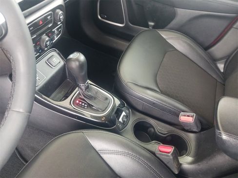 Used 2021 Jeep Compass Latitude w/ Sun and Sound Group image 11