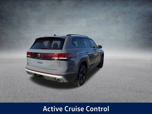 New 2025 Volkswagen Atlas Peak Edition SE image 22