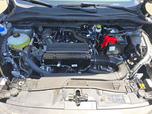 Used 2024 Ford Escape Active AWD/4WD image 7