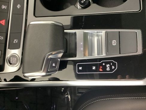 Certified 2025 Audi Q7 3.0T Premium Plus w/ Premium Plus Package image 27