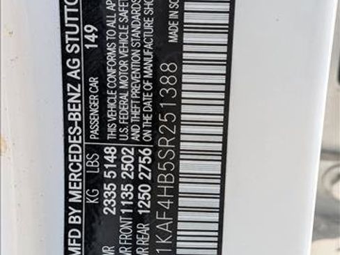 Used 2025 Mercedes-Benz C 300 4MATIC Sedan image 15