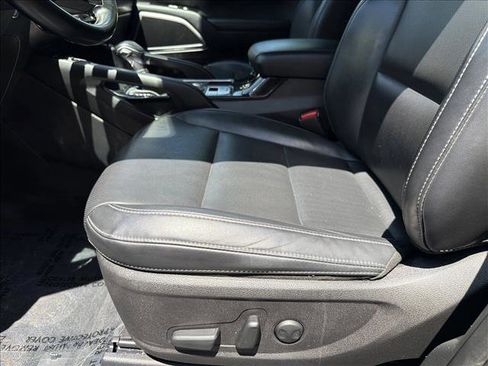 Used 2021 Kia Telluride S AWD/4WD image 13