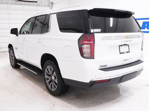 Used 2022 Chevrolet Tahoe LT w/ Luxury Package RWD image 11