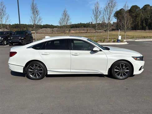Used 2021 Honda Accord EX-L image 8