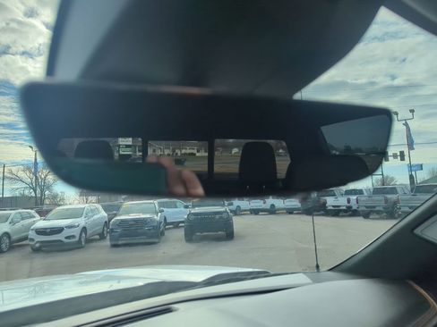 Used 2024 GMC Sierra 1500 AT4 w/ Technology Package image 58