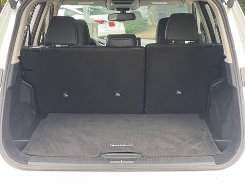 Certified 2026 Nissan Rogue SL FWD image 19