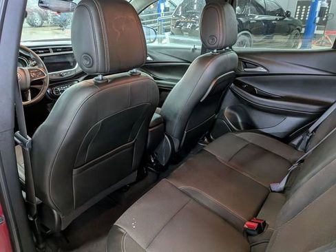 Used 2021 Buick Encore GX Select image 24