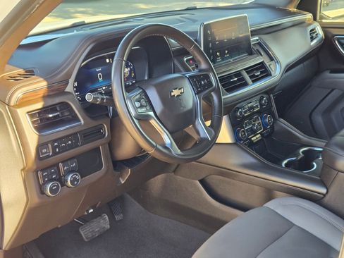 Certified 2023 Chevrolet Suburban LT image 10