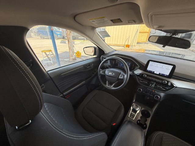 Used 2025 Ford Escape Active FWD image 13