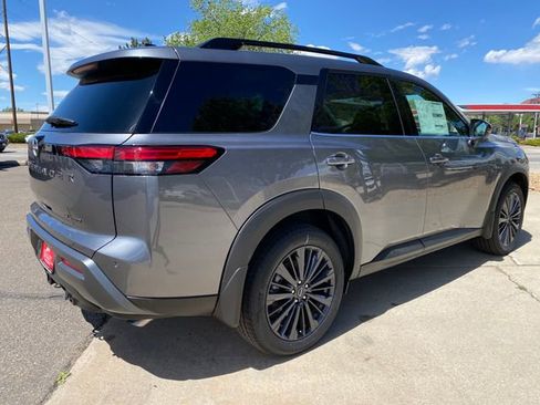 New 2026 Nissan Pathfinder SL AWD/4WD image 5