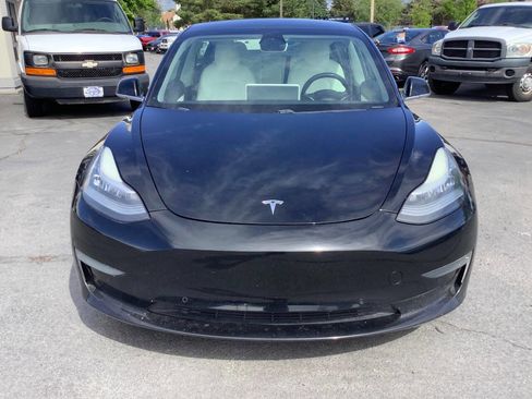Used 2019 Tesla Model 3 Standard Range Plus RWD image 5