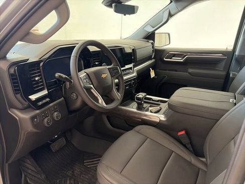New 2026 Chevrolet Silverado 1500 LTZ image 9
