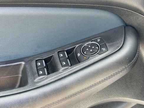 Used 2022 Ford Edge SEL w/ Sport Appearance Package image 18