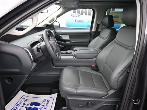 New 2026 Ford Expedition Active RWD image 15