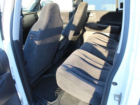Used 2003 Dodge Dakota SLT w/ Deluxe Convenience Group image 7