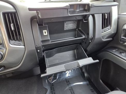 Used 2019 Chevrolet Silverado 1500 LT RWD image 29