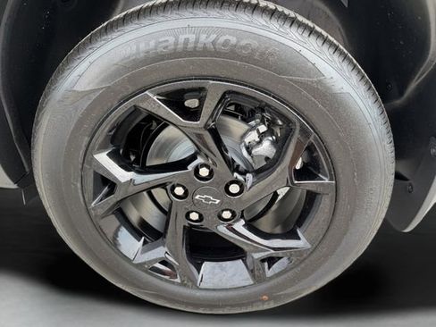 New 2026 Chevrolet Trax LT w/ Driver Confidence Package image 99