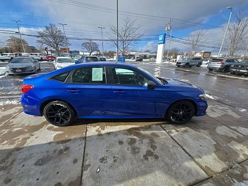 Certified 2024 Honda Civic Sport image 2