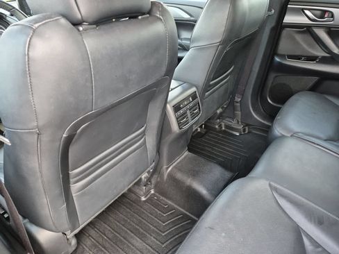 Used 2019 MAZDA CX-9 Touring FWD image 18