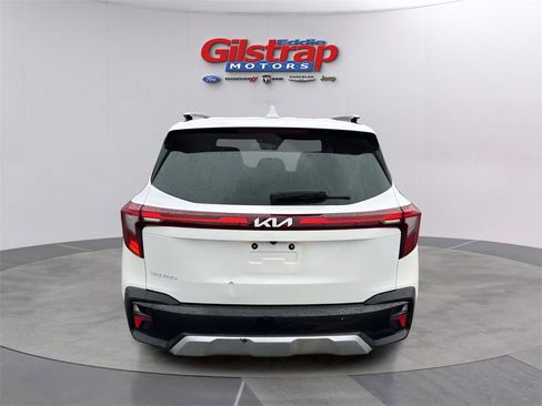 Used 2024 Kia Seltos S image 4