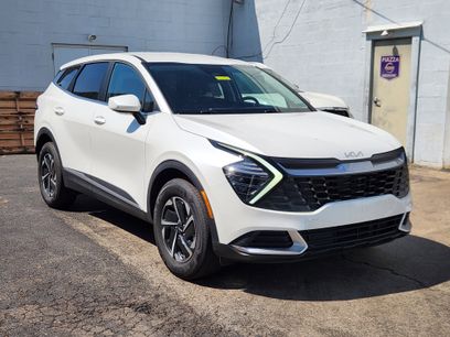 Used 2024 Kia Sportage LX