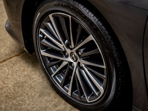Used 2022 Lexus ES 350 w/ Premium Package FWD image 17