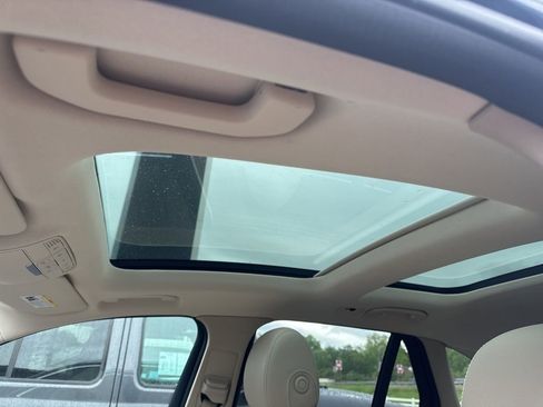 Used 2019 Mercedes-Benz GLC 300 4MATIC image 22