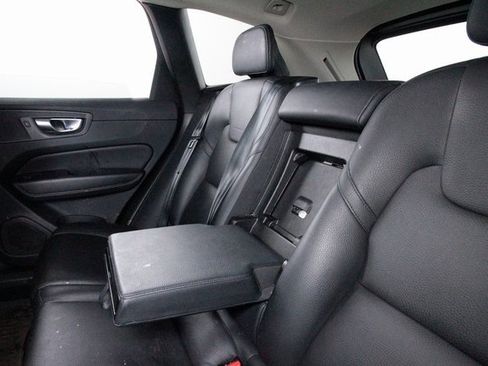 Certified 2023 Volvo XC60 B5 Plus w/ Protection Package Premier image 26