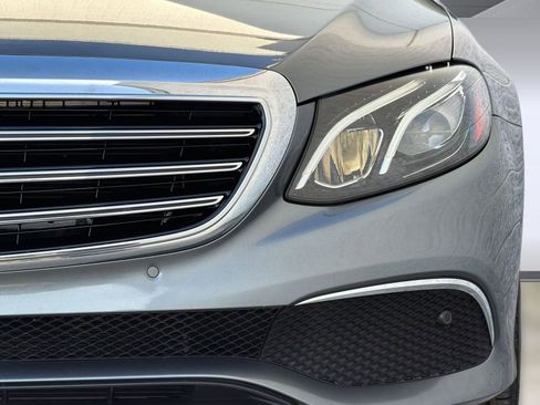 Used 2017 Mercedes-Benz E 300 w/ Premium 1 Package image 11