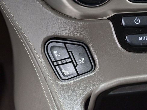 Used 2019 GMC Yukon XL Denali w/ Denali Ultimate Package image 23