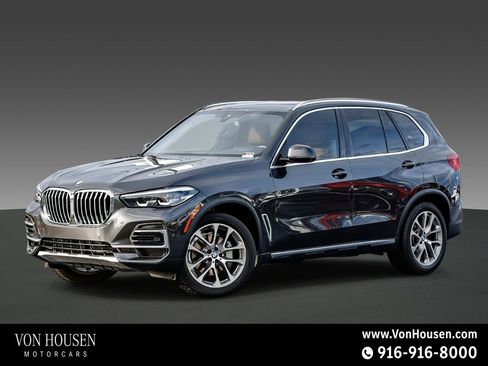 Used 2023 BMW X5 xDrive40i w/ Parking Assistance Package image 1