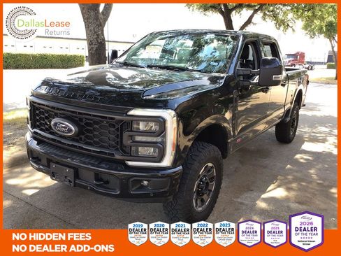 Used 2023 Ford F250 Lariat w/ Lariat Ultimate Package AWD/4WD image 1