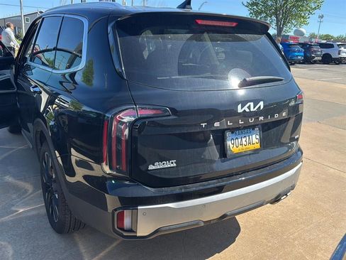 Used 2023 Kia Telluride SX image 7