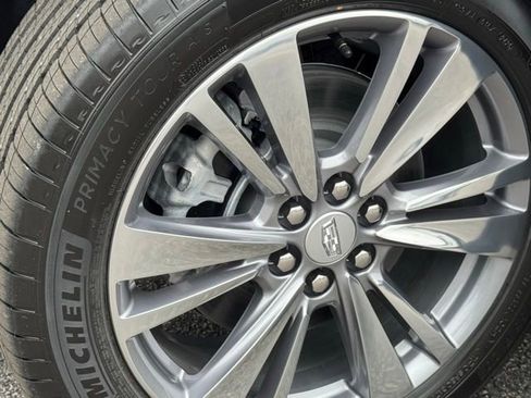New 2025 Cadillac XT5 Premium Luxury w/ Technology Package FWD image 12