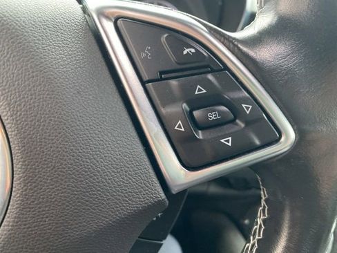 Used 2019 Chevrolet Camaro LS image 21