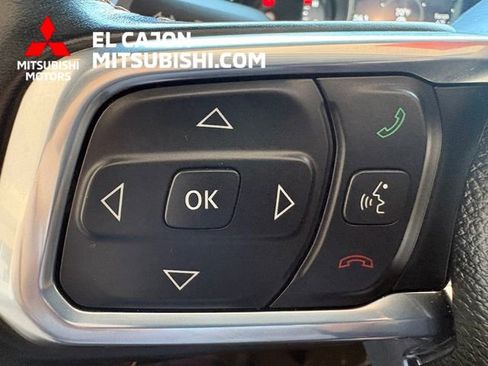 Used 2023 Jeep Wrangler Unlimited Sahara AWD/4WD image 18