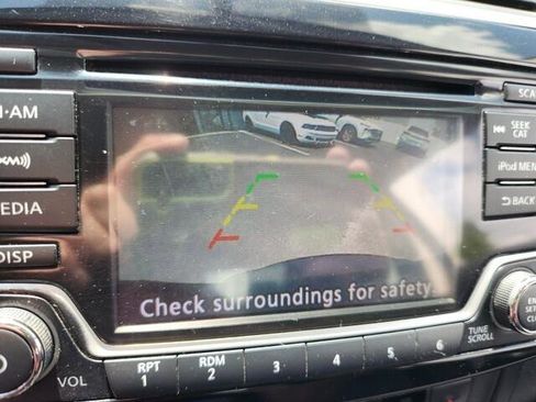 Used 2018 Nissan Sentra SV w/ Protection Package FWD image 17