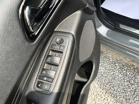 Used 2022 Dodge Durango GT AWD/4WD image 13