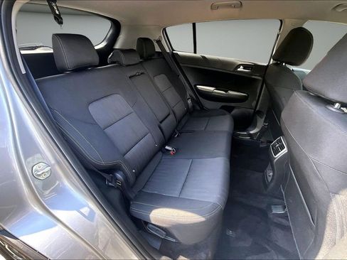 Used 2022 Kia Sportage LX AWD/4WD image 25