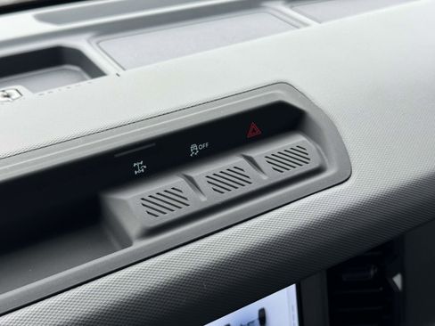 New 2026 Ford Bronco 4-Door AWD/4WD image 29