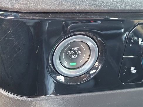 Used 2023 Chevrolet Silverado 1500 RST image 20