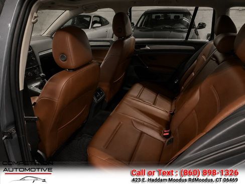 Used 2019 Volkswagen Golf Alltrack SE AWD/4WD image 9