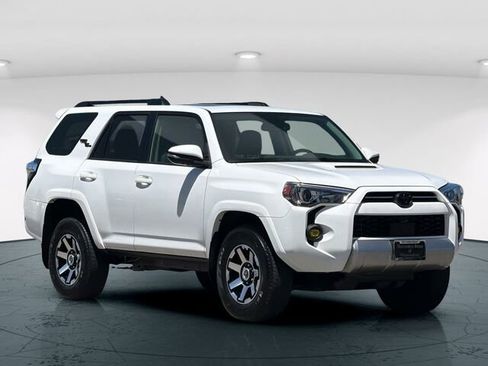 Used 2023 Toyota 4Runner TRD Off-Road Premium w/ Off Road Premium Plus Package AWD/4WD image 9