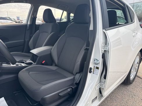 Used 2025 Subaru Impreza 2.0i image 15