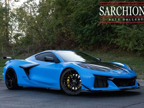 Used 2025 Chevrolet Corvette Z06 w/ Stealth Interior Trim Package image 1